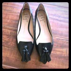 🎀❤️💖 NEW Banana Republic Tassel Leather Flats